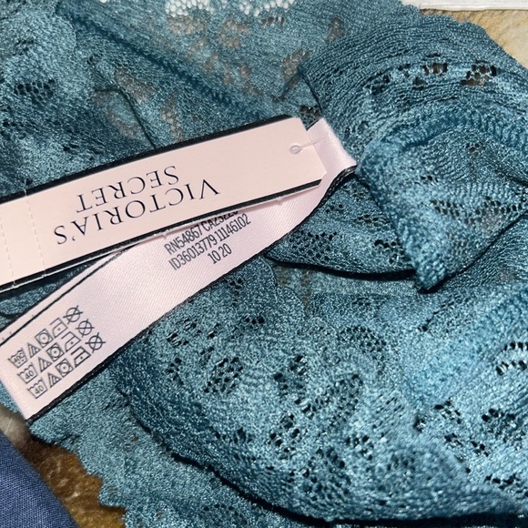 🌿NWT Victoria’s Secret Floral Lace Cheeky Panty - Picture 3 of 6